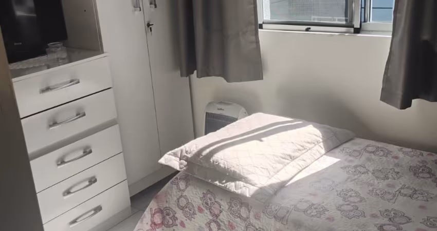 Negócio de Ocasião – Apartamento no Bairro Santa Cândida por R$ 150.000,00. Imperdível!!!