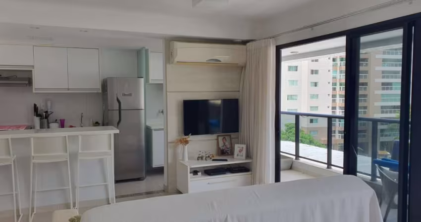 APARTAMENTO QUARTO E SALA VARANDA ELEVADOR PISCINA ACADEMIA GARAGEM LOCAÇÃO NA BARRA!!!