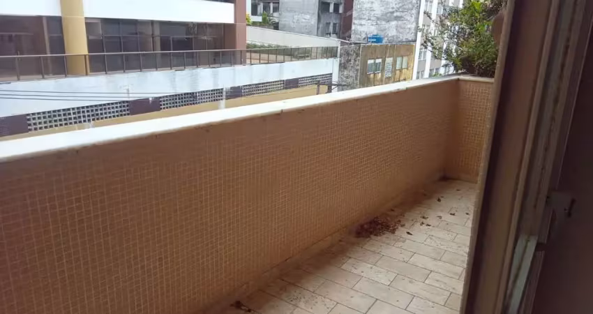 Apartamento 3 quartos suíte varanda nascente dependência garagem à venda na barra!