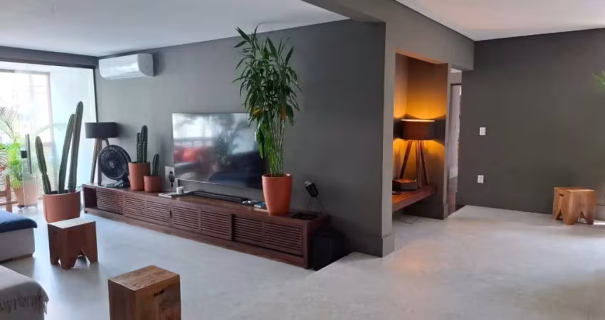 APARTAMENTO AMPLO ALTO PADRÃO ESTILO CASA 3 QUARTOS SUÍTE LAVABO GARAGEM À VENDA NA BARRA