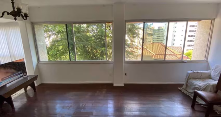 APARTAMENTO 3 QUARTOS SUÍTE 2 GARAGENS ELEVADOR PORTARIA 24 H À VENDA NA GRAÇA!