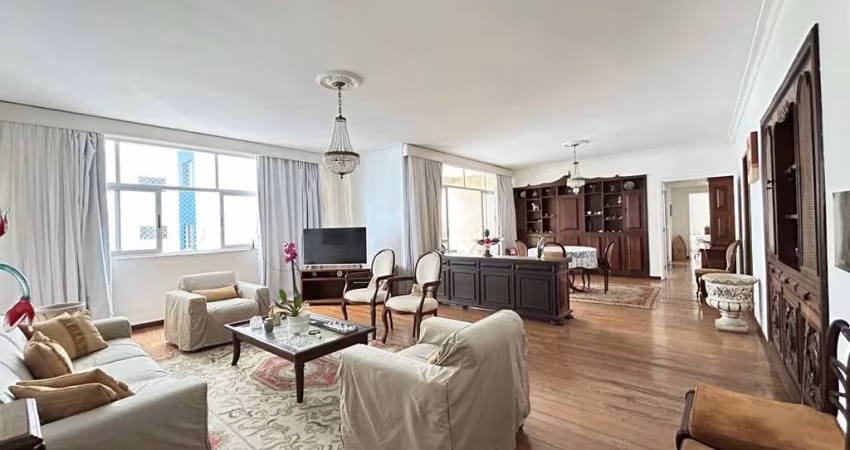 APARTAMENTO ALTO PADRÃO VISTA MAR 4 QUARTOS 2 SUÍTES VARANDAS CLOSET À VENDA NA VITÓRIA!