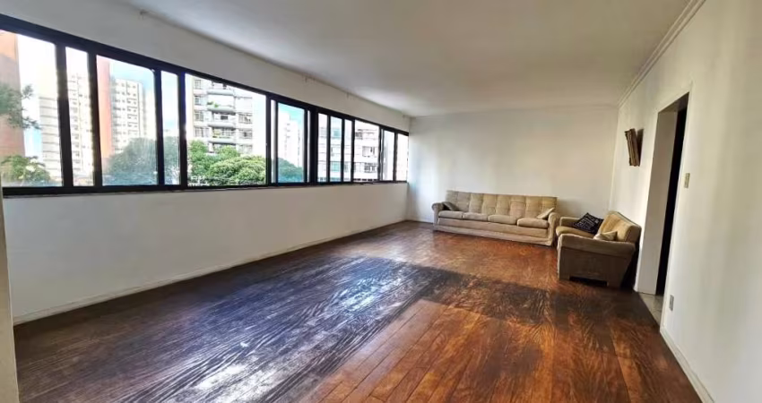 APARTAMENTO 4 QUARTOS SUÍTE VARANDA DEPENDÊNCIA ELEVADOR 2 GARAGENS À VENDA NA GRAÇA