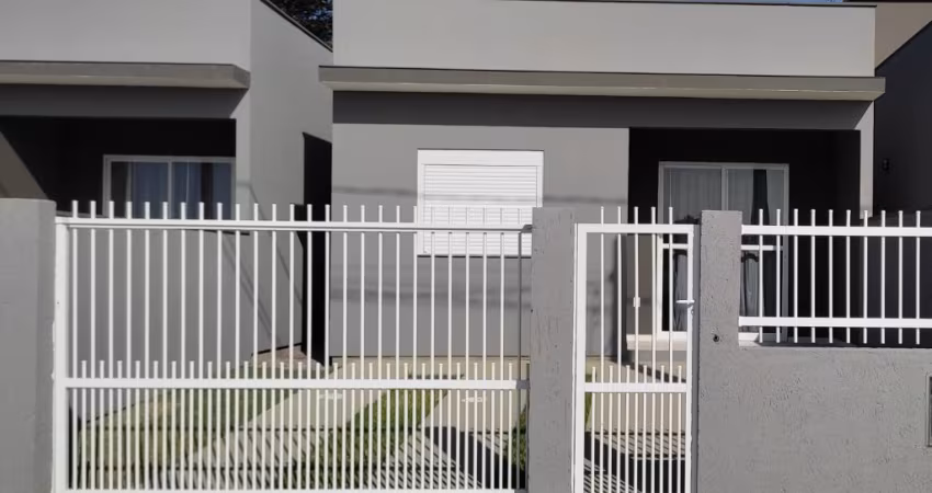 Casa pronta para mora 2 dormitórios sendo 1 suíte
