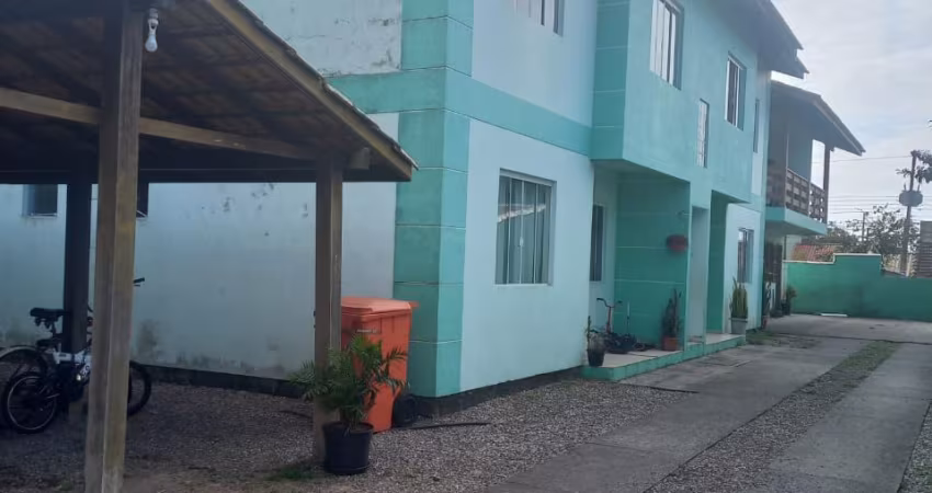 Ótimo prédio para investimento nó Ingleses com 6 apartamentos