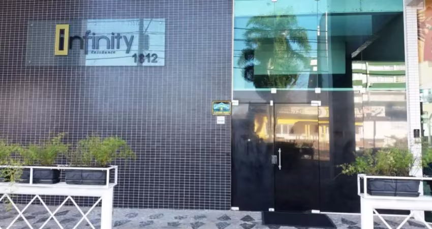 Água verde: 2 quartos(1s),sala c/sac.,coz.plan,lavanderia,2 garagens:r$ 695 mil reais