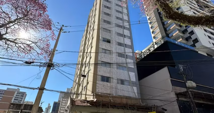 Lindo apartamento, pronto para morar, área santa casa, com garagem, 8º andar