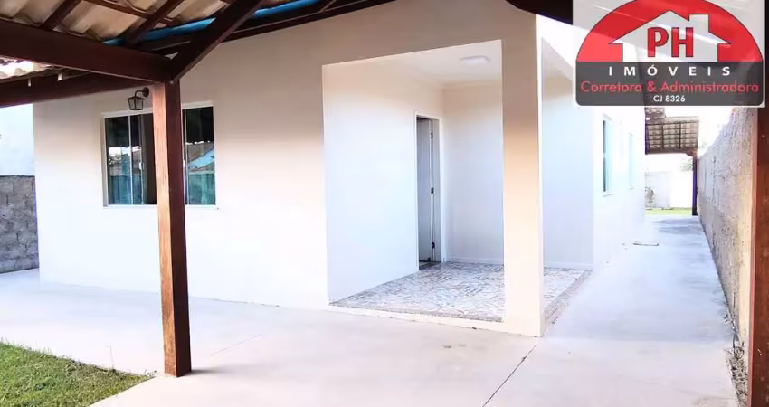Oportunidade ! uma linda casa de 3 quartos com 2 suítes recém construída