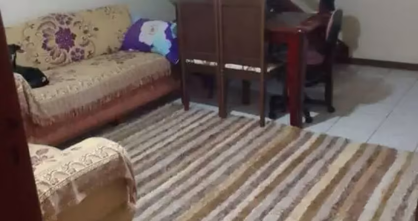 Vende-se duplex em condomínio – chico estevão, palmeiras