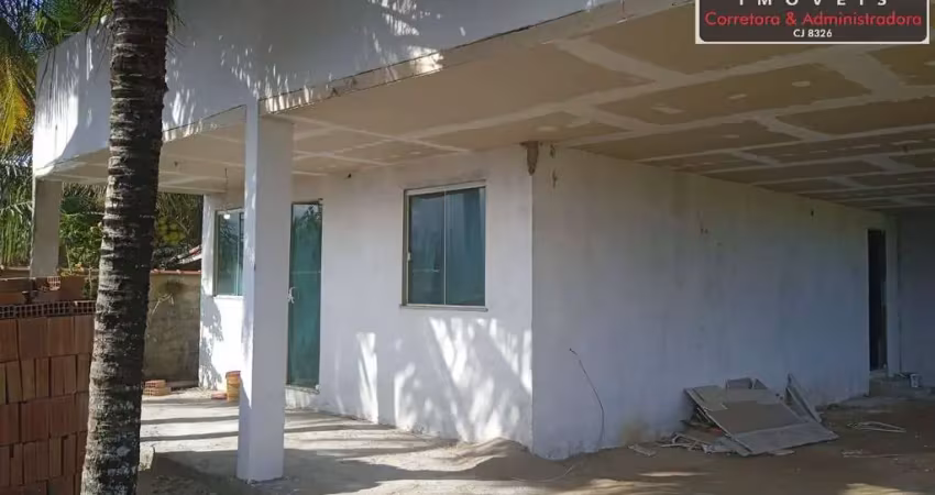 Casa duplex entre a lagoa e à praia – sabiá (figueira), arraial do cabo 2qt