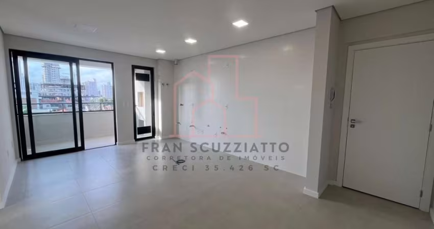 Apartamento para Venda em Itajaí, Dom Bosco, 2 dormitórios, 1 suíte, 2 banheiros, 1 vaga