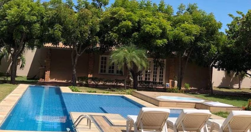 CASA 450 m2 CONSTRUÍDA com 4 SUITES estrada praia das Fontes Beberibe - Beberibe - CE