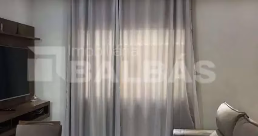 CASA EM CONDOMÍNIO FECHADO - CIDADE PATRIARCA