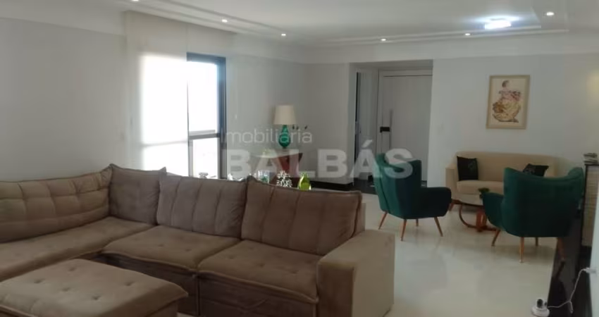 APARTAMENTO ESPETACULAR - VENDE OU TROCA MENOR VALOR