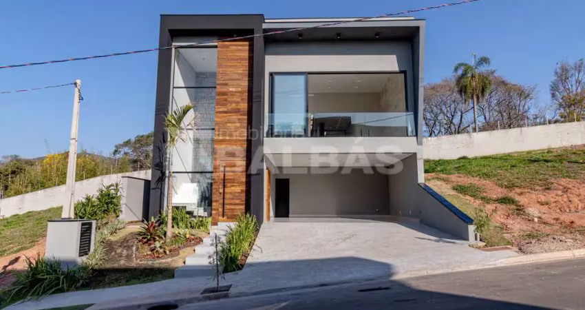 BELÍSSIMA CASA  ALTO PADRÃO EM CONDOMINIO FECHADO - ATIBAIA- SP