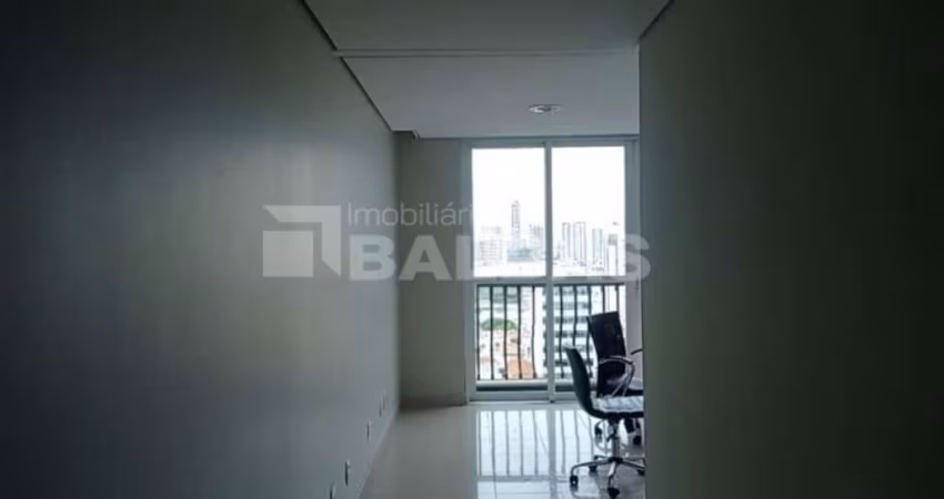 SALA COMERCIAL - EXCELENTE LOCALIZAÇÃO - PRAÇA SILVIO ROMERO
