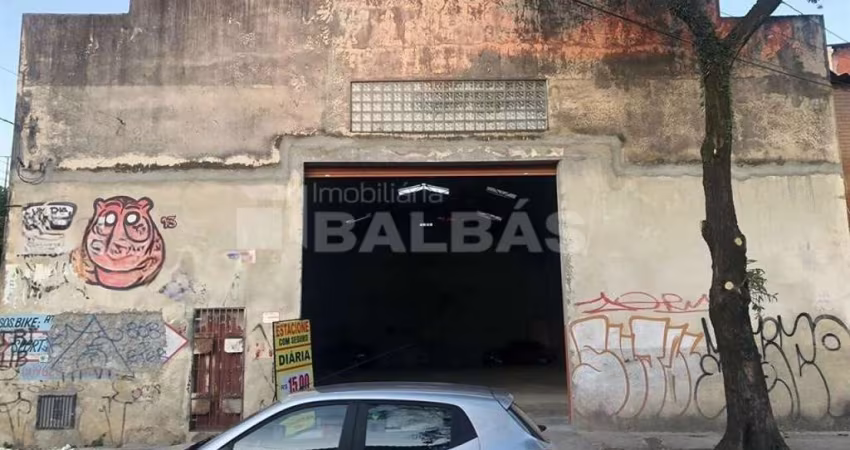 GALPÃO - BRÁS - CONSTRUTORAS - PERMITIDO A CONSTRUÇÃO DE EDIFÍCIOS COMERCIAIS E RESIDENCIAIS