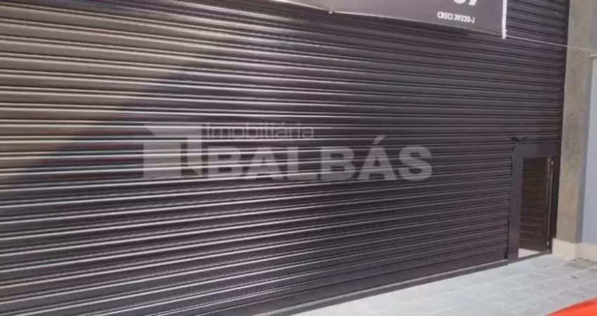 Prédio comercial novo tatuapé- rua de grande movimento .