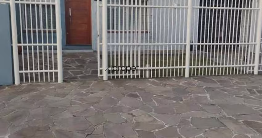 Casa á venda com 3 dormitórios por R$ 520,000,00 - Areal - Pelotas/RS