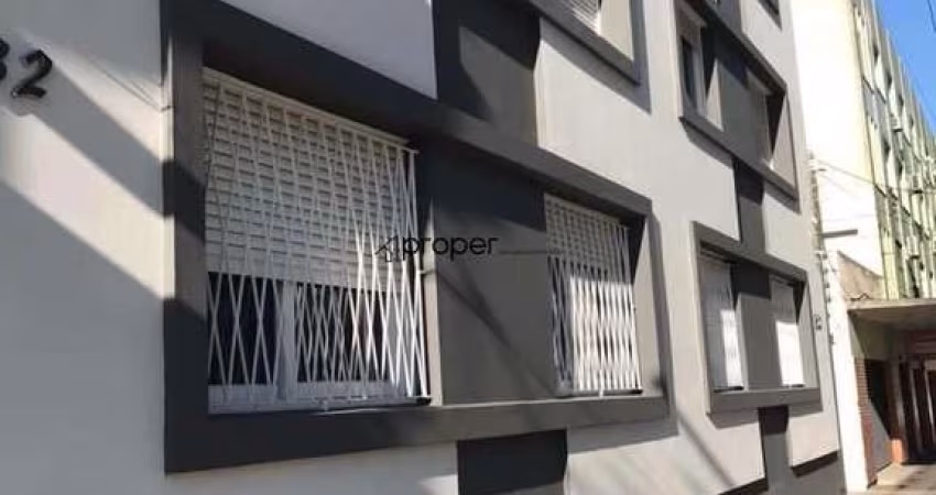 Amplo apartamento com 3 dormitórios para alugar no Centro - Pelotas/RS