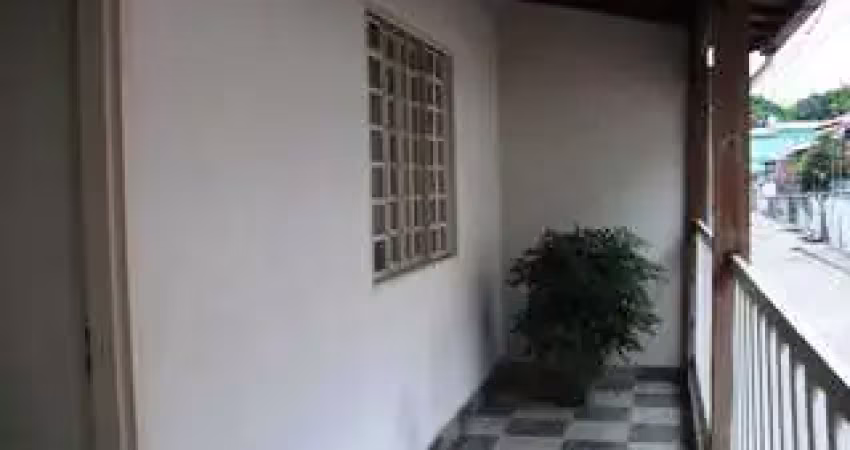 Casa com 4 quartos à venda no Parque Maracanã, Contagem 