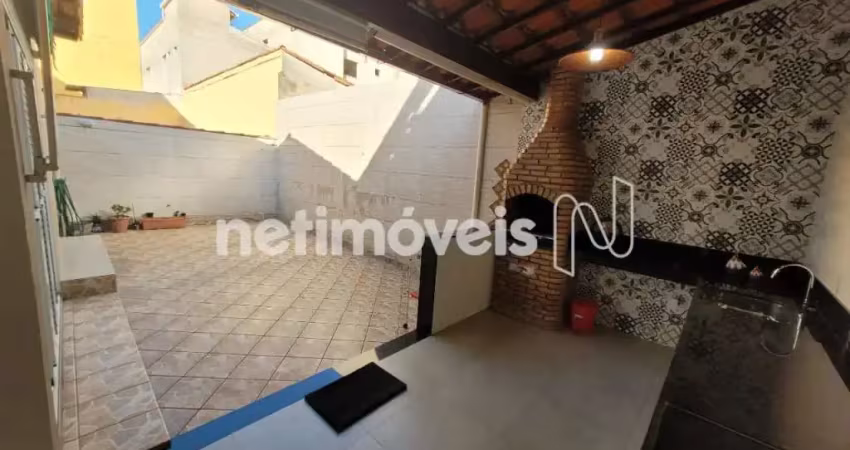 Casa com 3 quartos à venda no Conjunto Água Branca, Contagem 