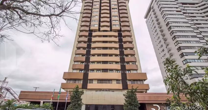 Flat com 1 quarto à venda na Avenida Borges de Medeiros, 3120, Centro Histórico, Porto Alegre