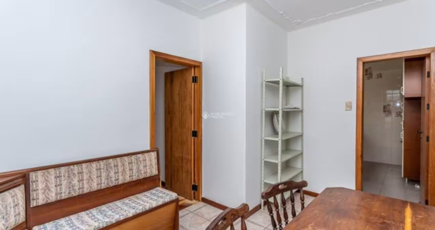 Apartamento com 3 quartos à venda na Rua Santo Antônio, 938, Floresta, Porto Alegre