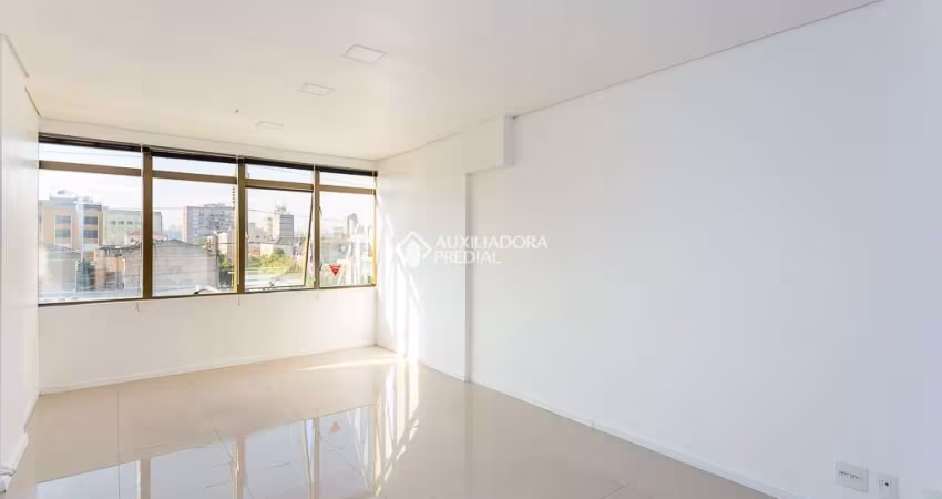 Sala comercial à venda na Rua Santos Dumont, 1500, Floresta, Porto Alegre