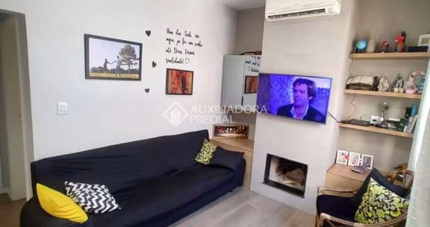 Casa com 2 quartos à venda na Rua Dona Amélia, 73, Santa Tereza, Porto Alegre