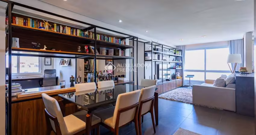 Apartamento com 2 quartos à venda na Rua Doutor Veridiano Farias, 111, Petrópolis, Porto Alegre