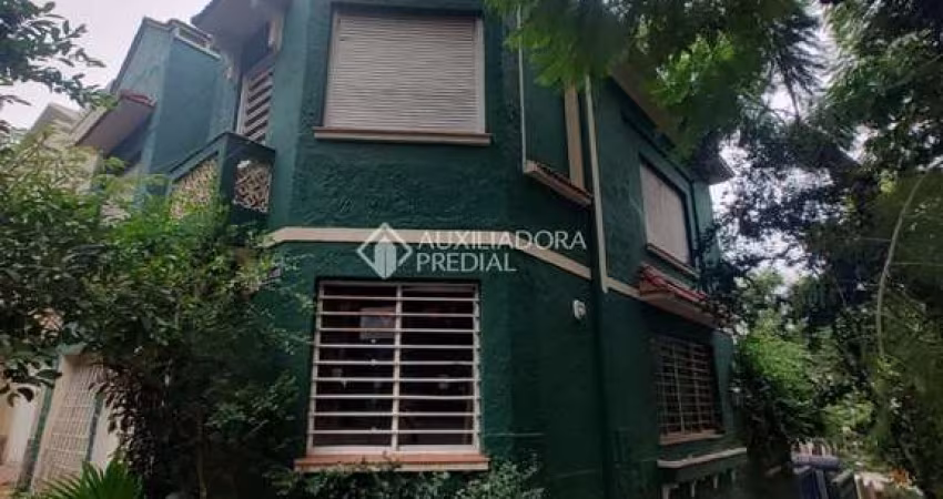 Casa comercial à venda na Rua Castro Alves, 101, Independência, Porto Alegre
