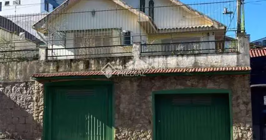 Casa com 4 quartos à venda na Rua São Mateus, 764, Bom Jesus, Porto Alegre
