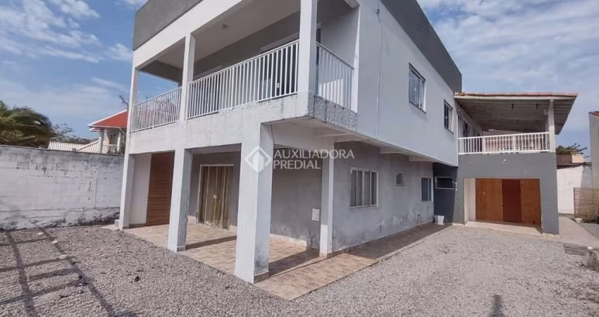 Casa com 5 quartos à venda na Rua Amélia Ursolina Ramos, 49, Pinheira, Palhoça