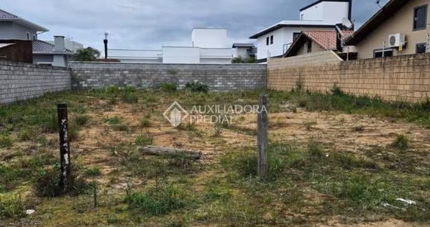 Terreno à venda na Luzitânia, 10, Enseada de Brito, Palhoça