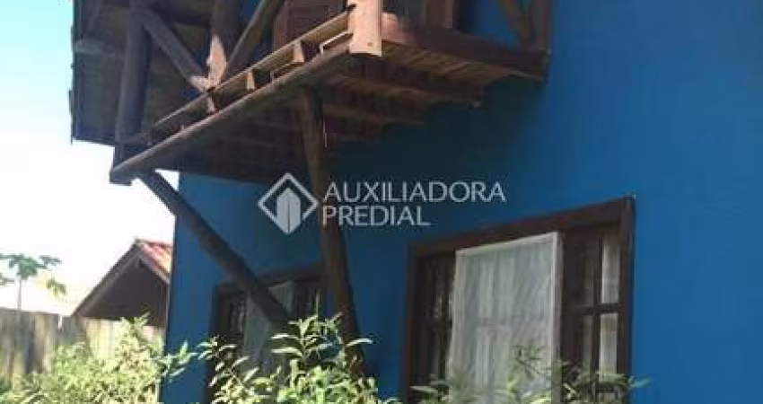 Casa com 3 quartos à venda na Adelino Rodrigues Martins, 202, Guarda do Imbau, Palhoça