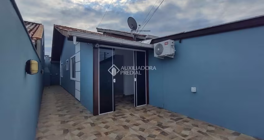 Casa com 2 quartos à venda na Rua Vereadora Olívia Emília Guedert Brum, 315, Barra do Aririú, Palhoça