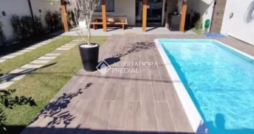 Casa com 3 quartos à venda na Creta, 89, Praia do Sonho, Palhoça