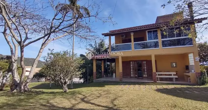 Casa com 4 quartos à venda na Rua Manoel Martins, 2, Pinheira, Palhoça