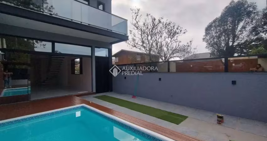 Casa com 4 quartos à venda na Itaipú, 506, Praia do Sonho, Palhoça