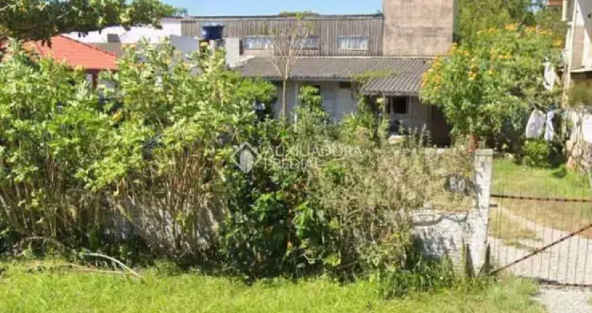 Casa com 2 quartos à venda na Rua Antonio Vitor Vieira, 109, Pinheira, Palhoça