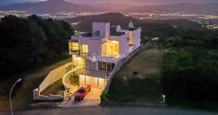 Casa em condomínio fechado com 5 quartos à venda na Rua Francelina Domingos de Jesus, 520, São Luiz, São José