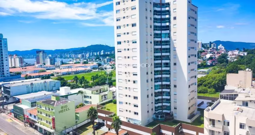 Apartamento com 3 quartos à venda na Rua Santiago Dantas, 61, Estreito, Florianópolis