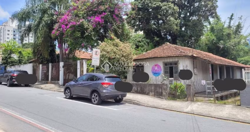 Terreno comercial à venda na Rua Santo Antônio, 230, Barreiros, São José