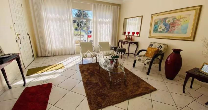 Casa com 4 quartos à venda na Rua Nossa Senhora do Rosário, 327, Jardim Atlântico, Florianópolis