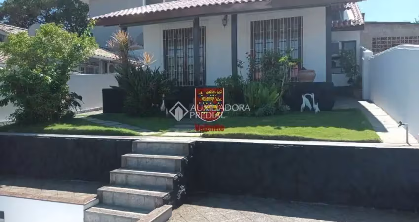 Casa com 4 quartos à venda na Rua Thiago da Fonseca, 441, Capoeiras, Florianópolis