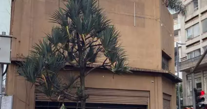 Galpão comercial para locação na república, são paulo-sp: 3 banheiros e 745m² de área!