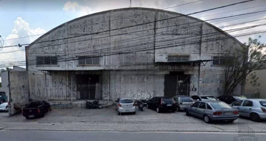 Galpão Comercial à Venda em São Bernardo do Campo - Bairro Batistini: 2.900m², 7 Banheiros, 20 Vagas de Garagem. Imperdível!