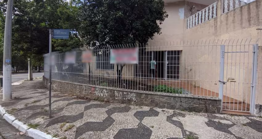 Imperdível casa à venda em São Paulo-SP, Jardim da Saúde: 3 quartos, 1 suíte, 4 banheiros, 2 vagas, 254m²
