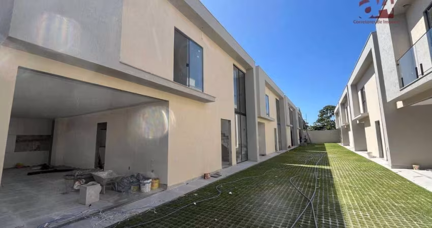 Casa com 4 dormitórios à venda, 180 m² por R$ 780.000,00 - Buraquinho	 - Lauro de Freitas/BA
